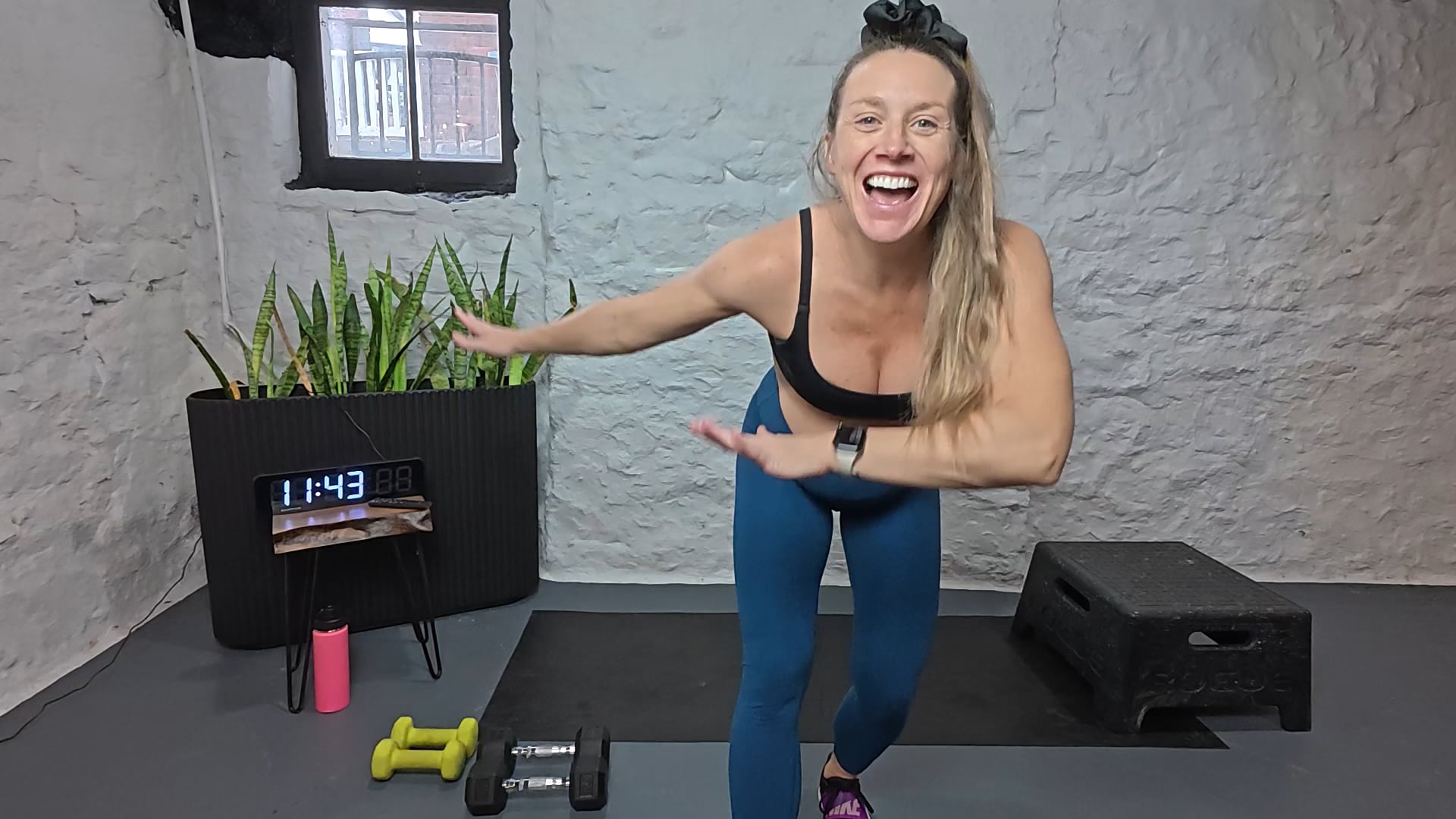 Chest, Shoulder & Tricep Tightener