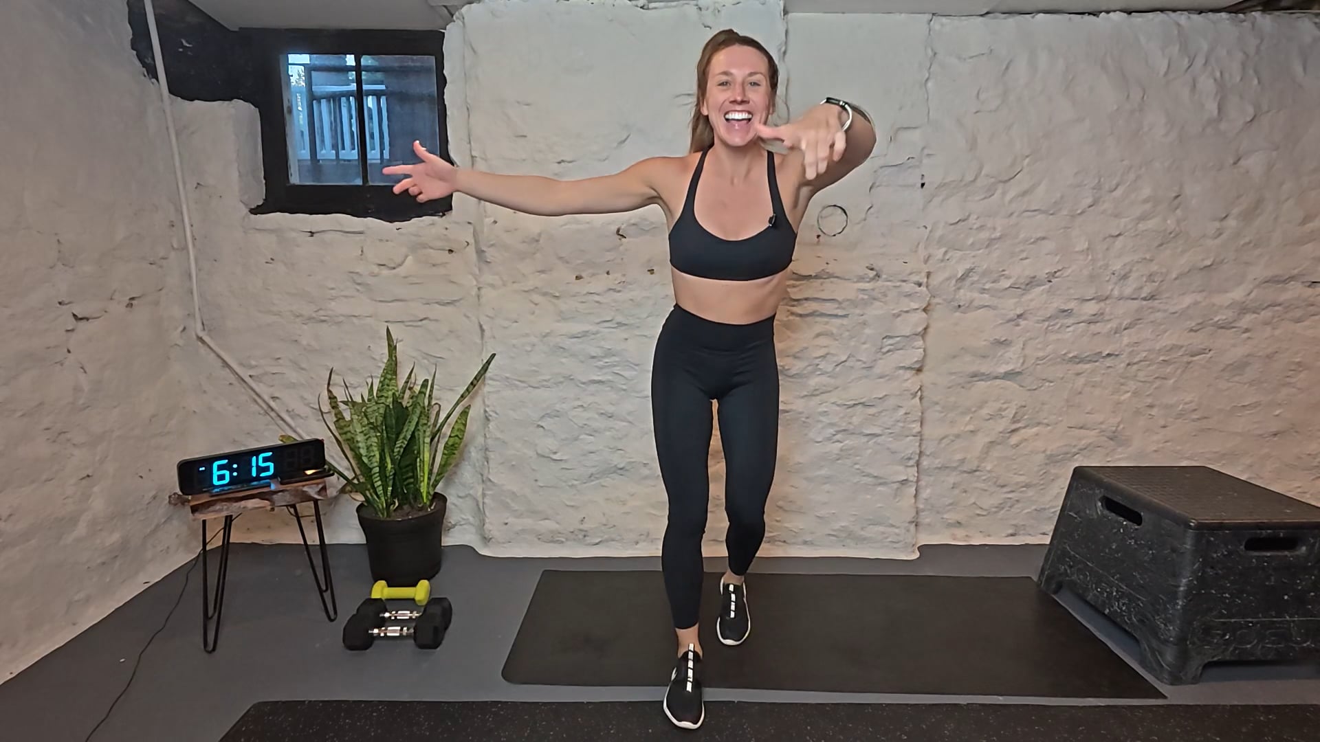 Oh My Quads & Cardio, Becky 