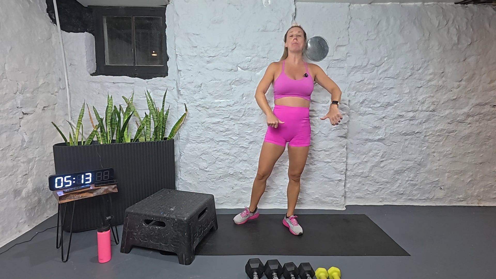 Strong Back & Bi's - Stronger You