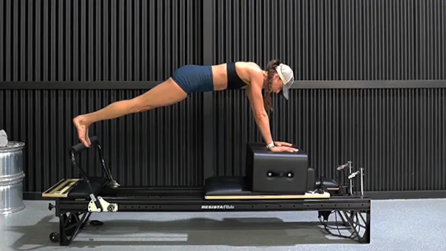 EXPRESS PLANK 02 | REFORMER