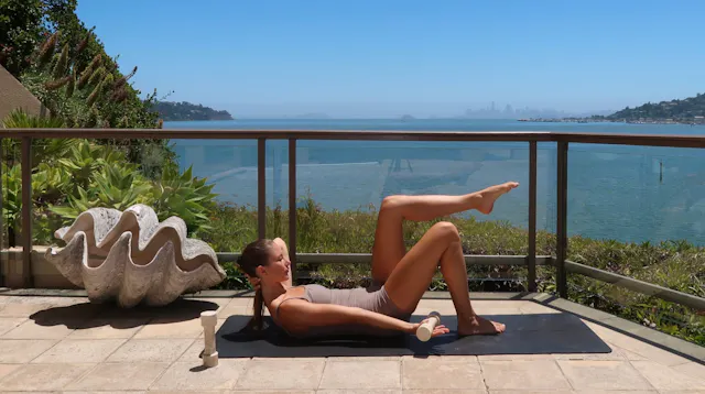 20 Min Summer Sculpt Abs & Arms