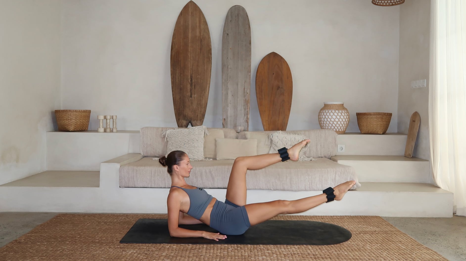 17 Min Lower Ab Pilates Sculpt