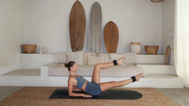17 Min Lower Ab Pilates Sculpt
