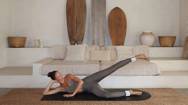 19 Min Core & Side Sculpt