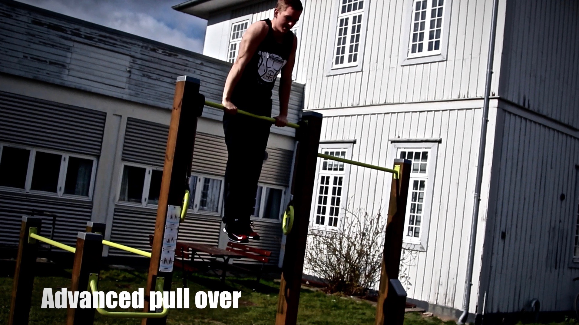 First skill to learn: Pull over (Tutorial)