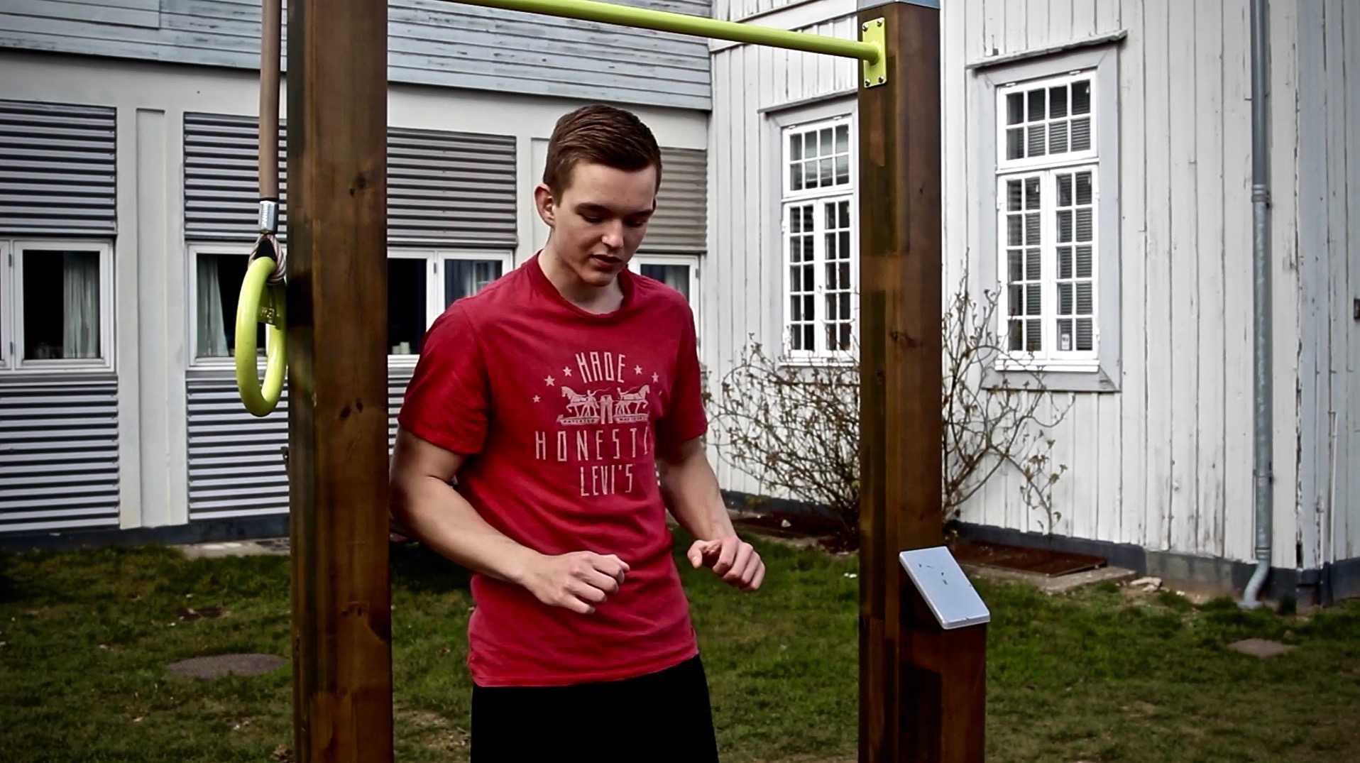 How to go from regular to strict muscle ups