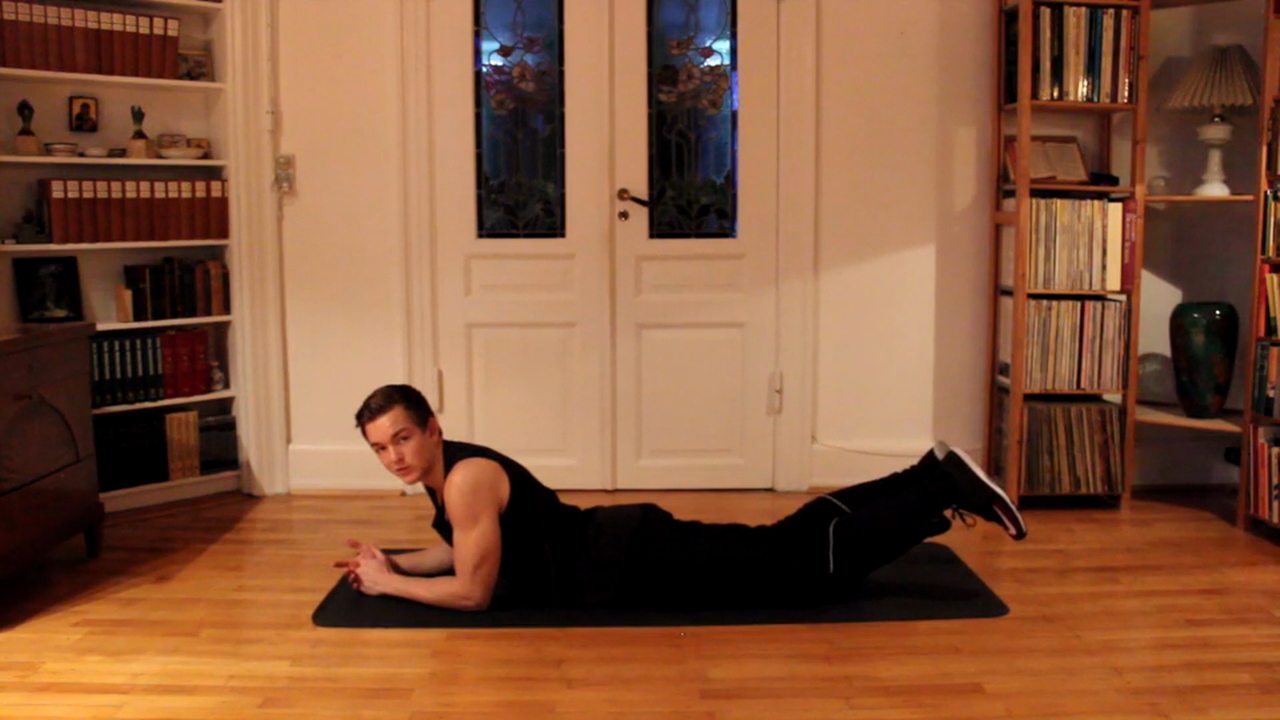 Lower back crunches hold