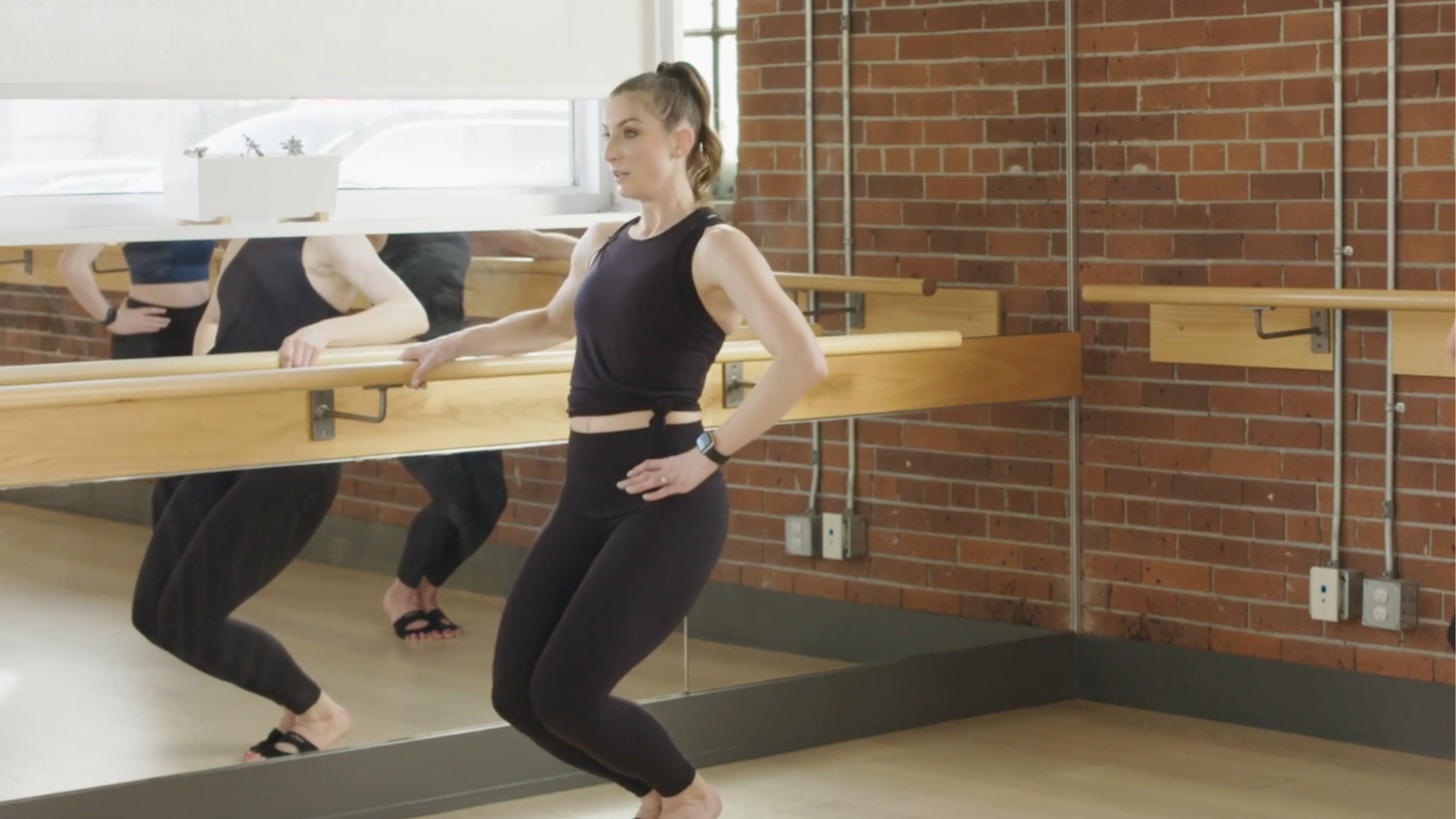 45 min Barre.So.Hard with Amber