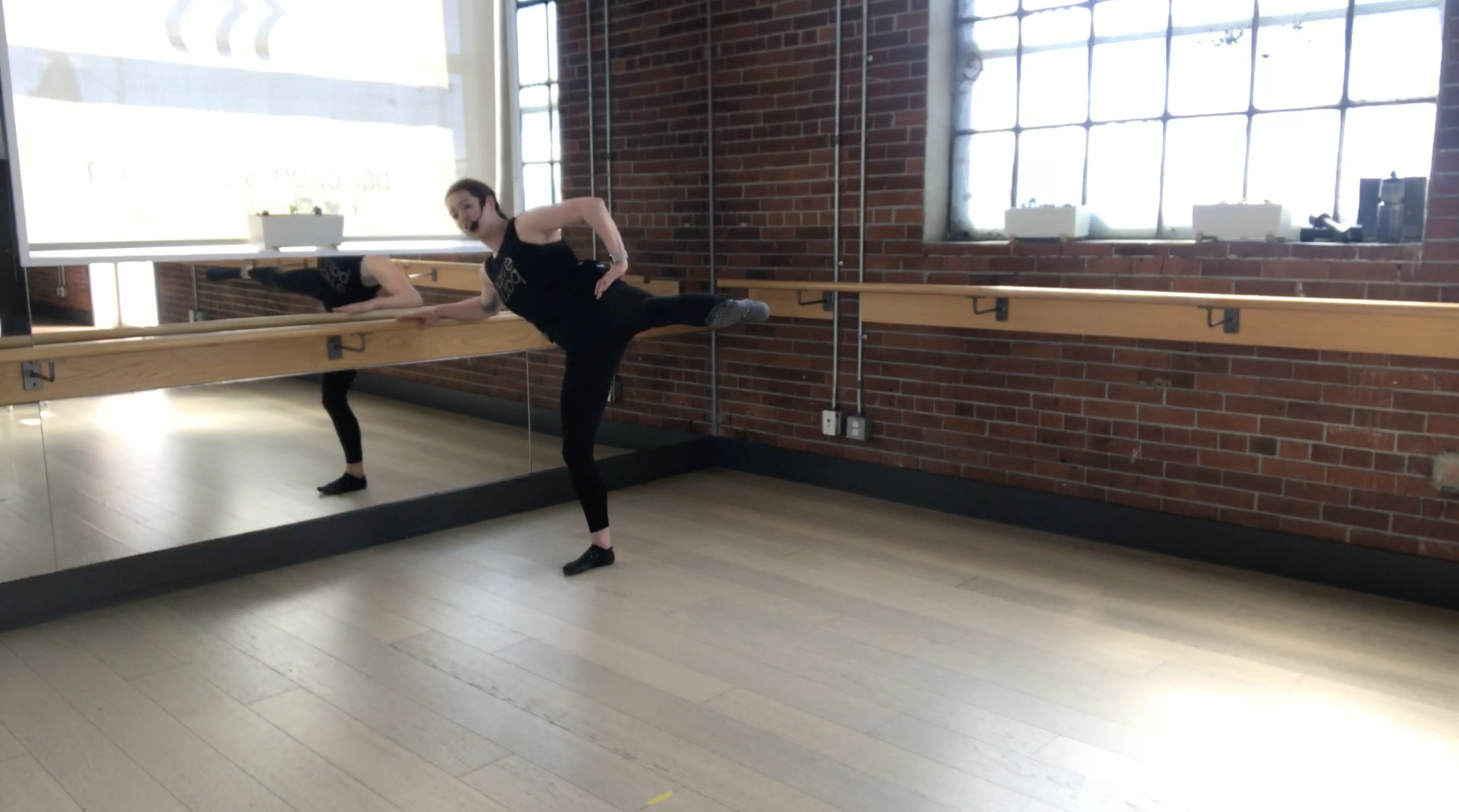 Barre Press with Heather