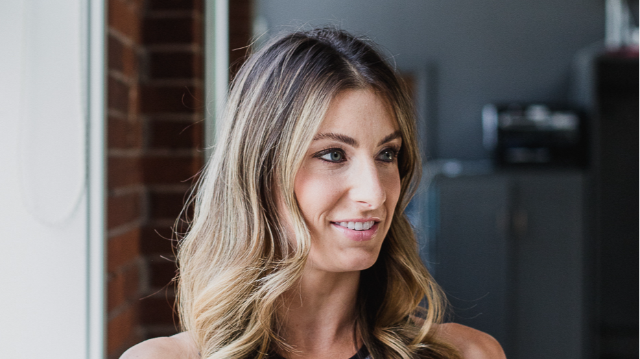 50 min Barre.So.Hard with Amber (May 2020)