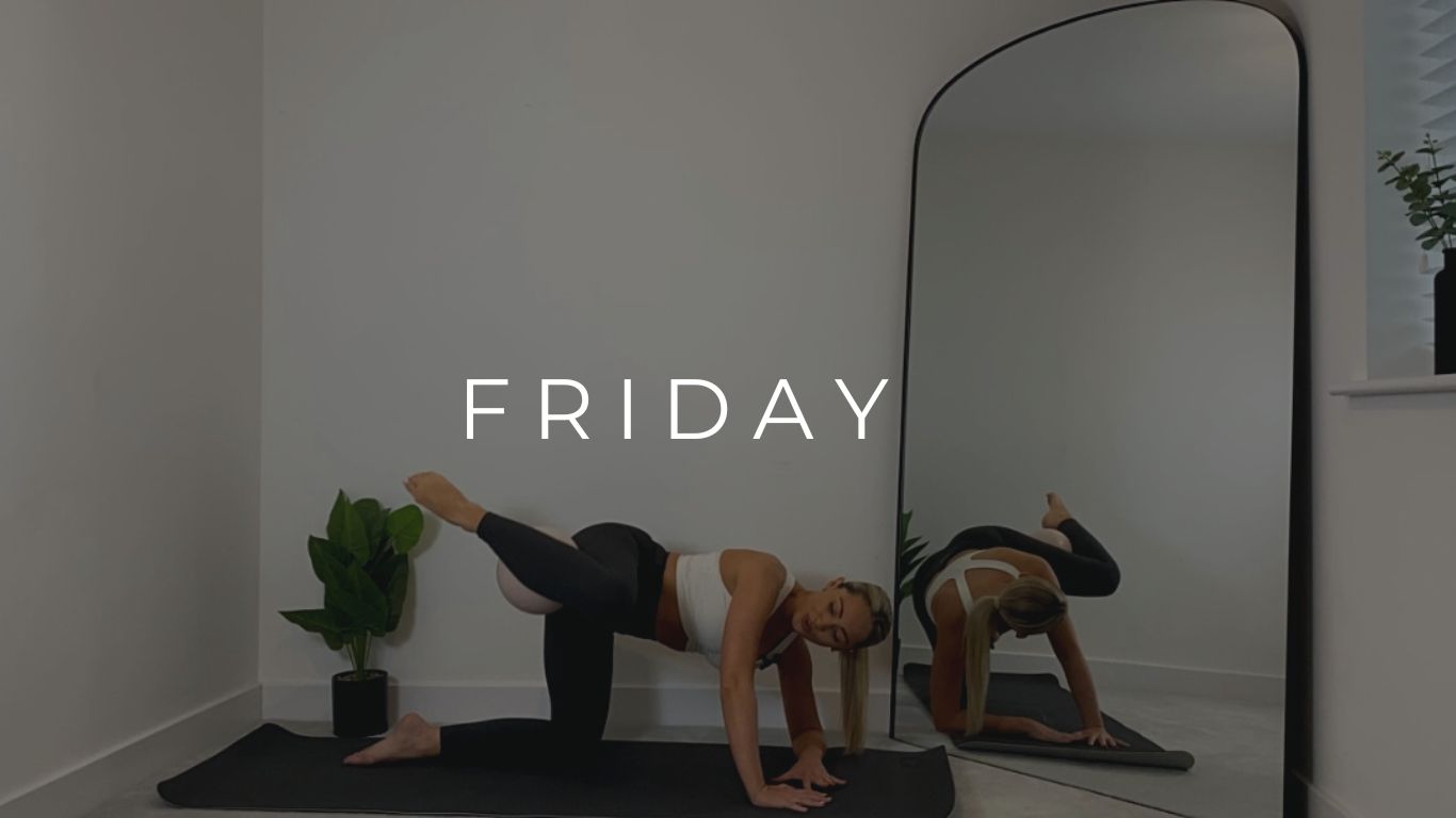 25 MIN GLUTES + CORE W/PILATES BALL 