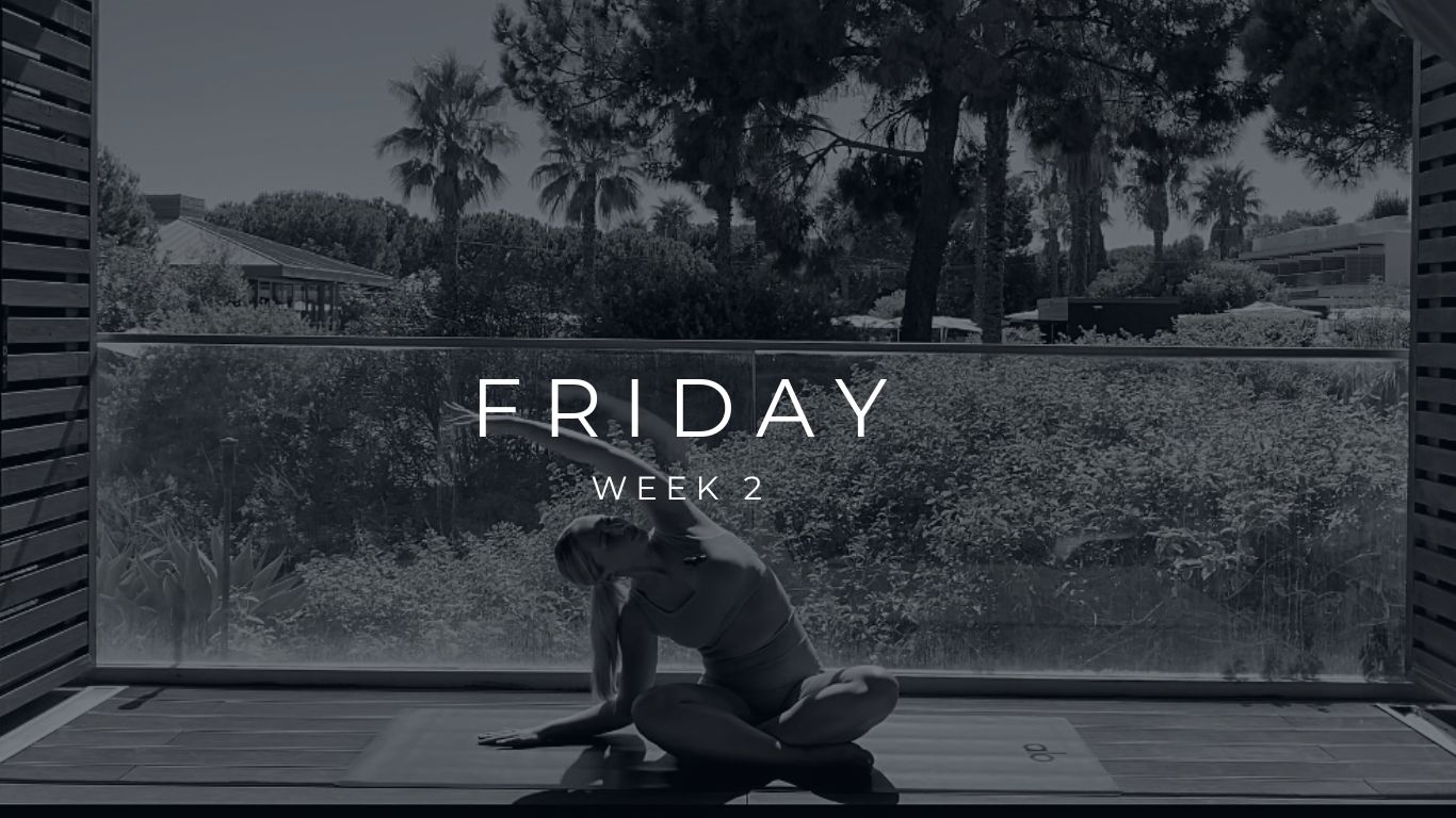 16 MIN BARRE SWEAT W/BALL