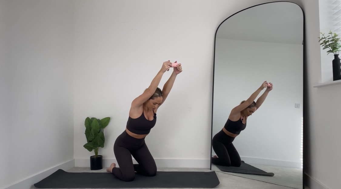 18 MIN UPPER BODY SCULPT W/DUMBBELL 