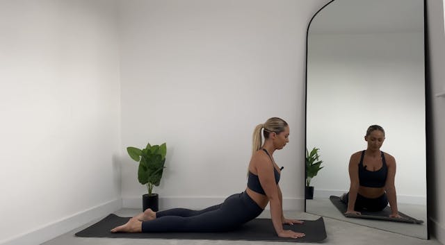 20 MIN FULL BODY SLOW STRETCH