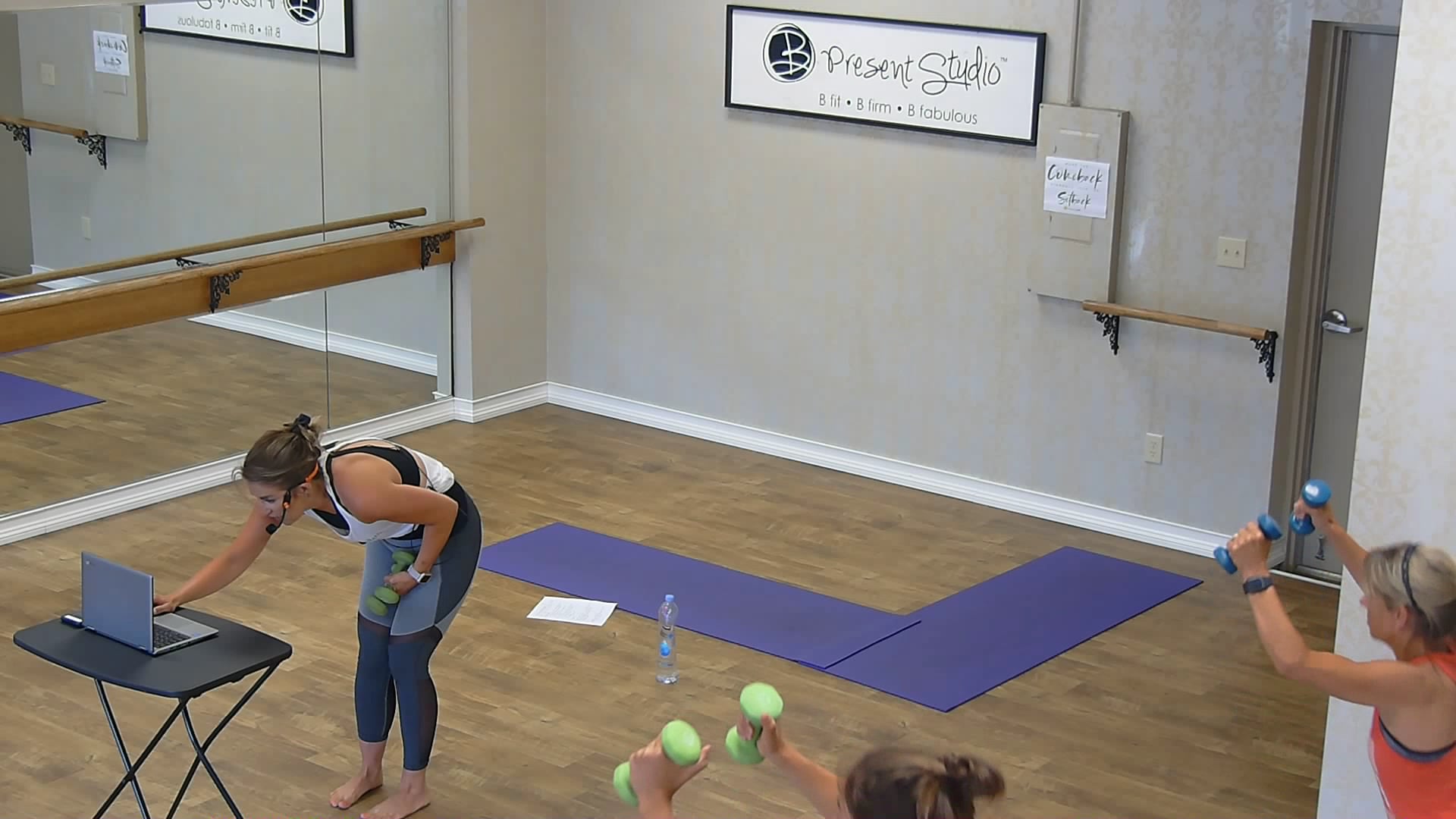 Barre Bootcamp Express w/ Stephanie