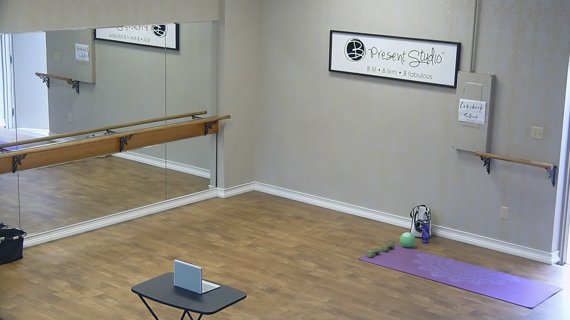 Barre Beautiful w/ Samantha 