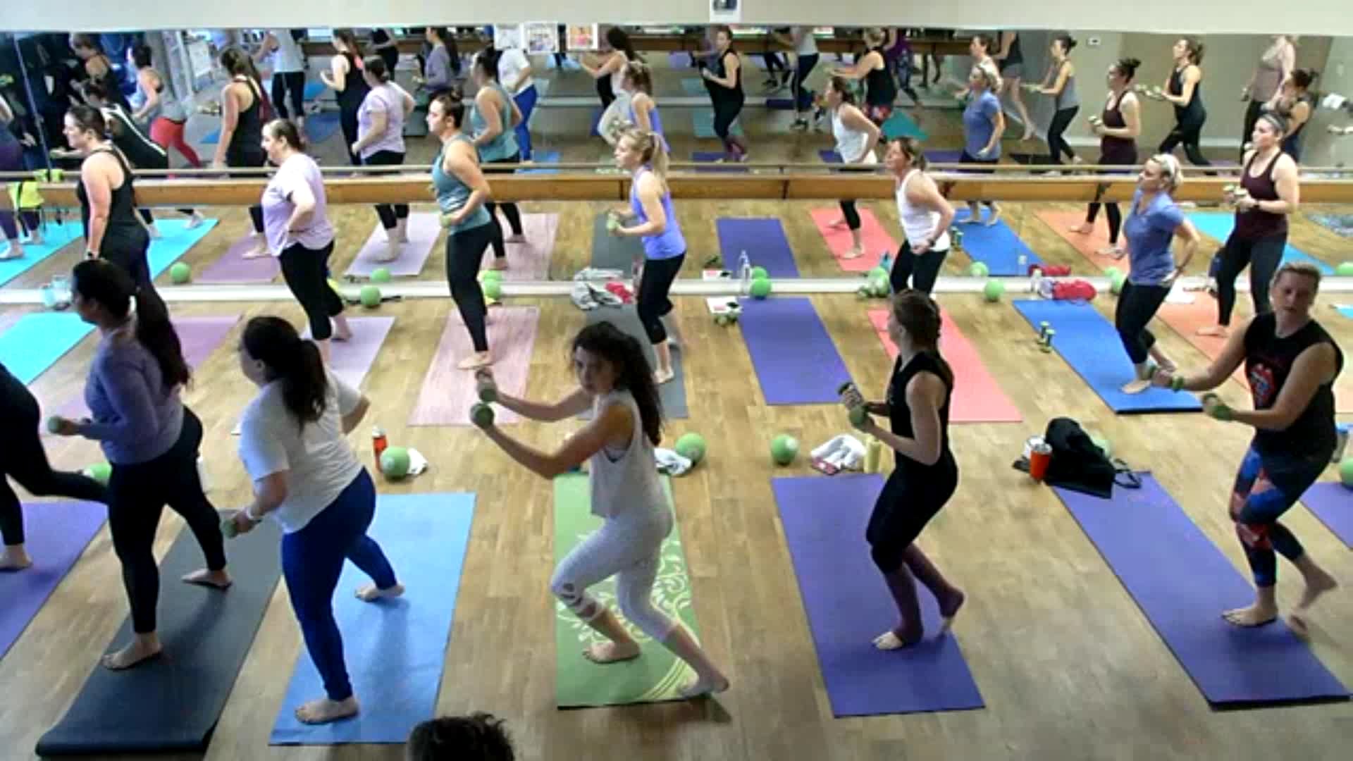 Barre Beautiful w/ Lisa 