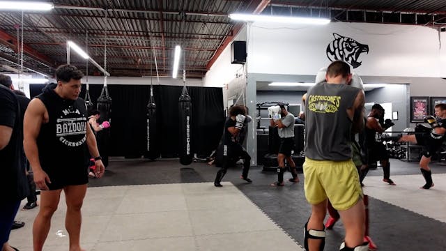 SPARRING DRILLS: JAB LEVEL CHANGE & R...