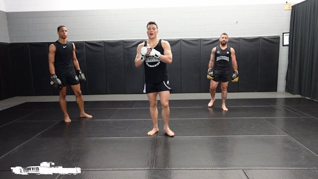 SPARRING DRILLS - ENTER THE CLINCH VS...