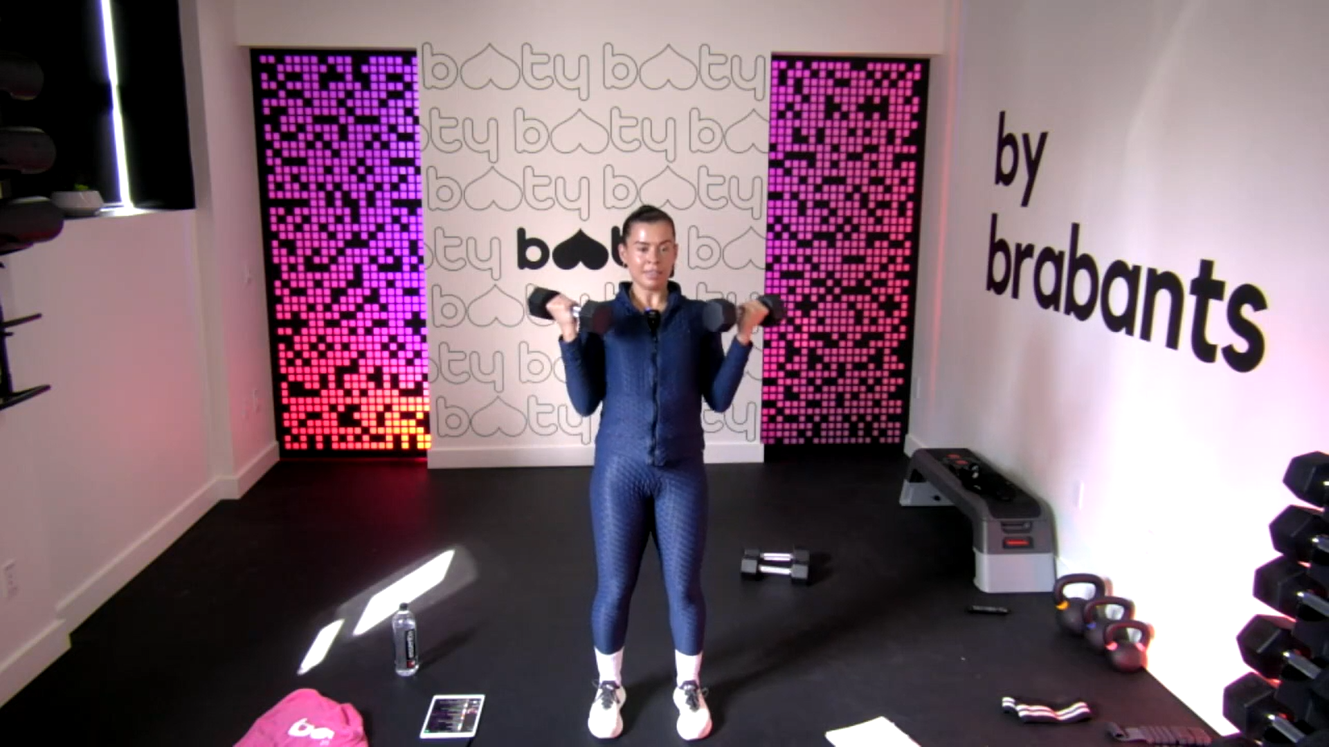 Weighted HIIT Upper Body & Abs with Kelly 2.15