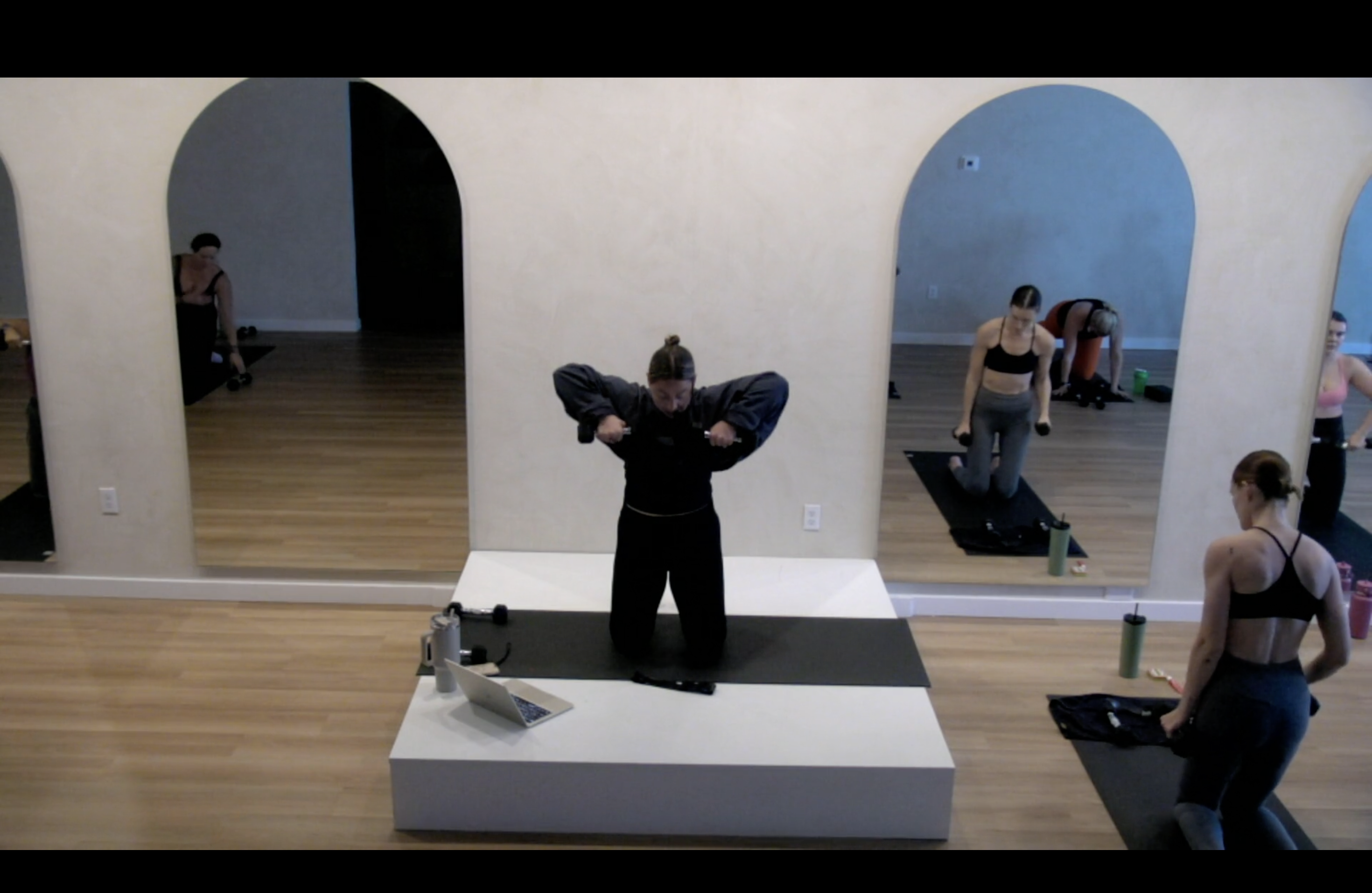 Yoga Sculpt with Aliza 10.29