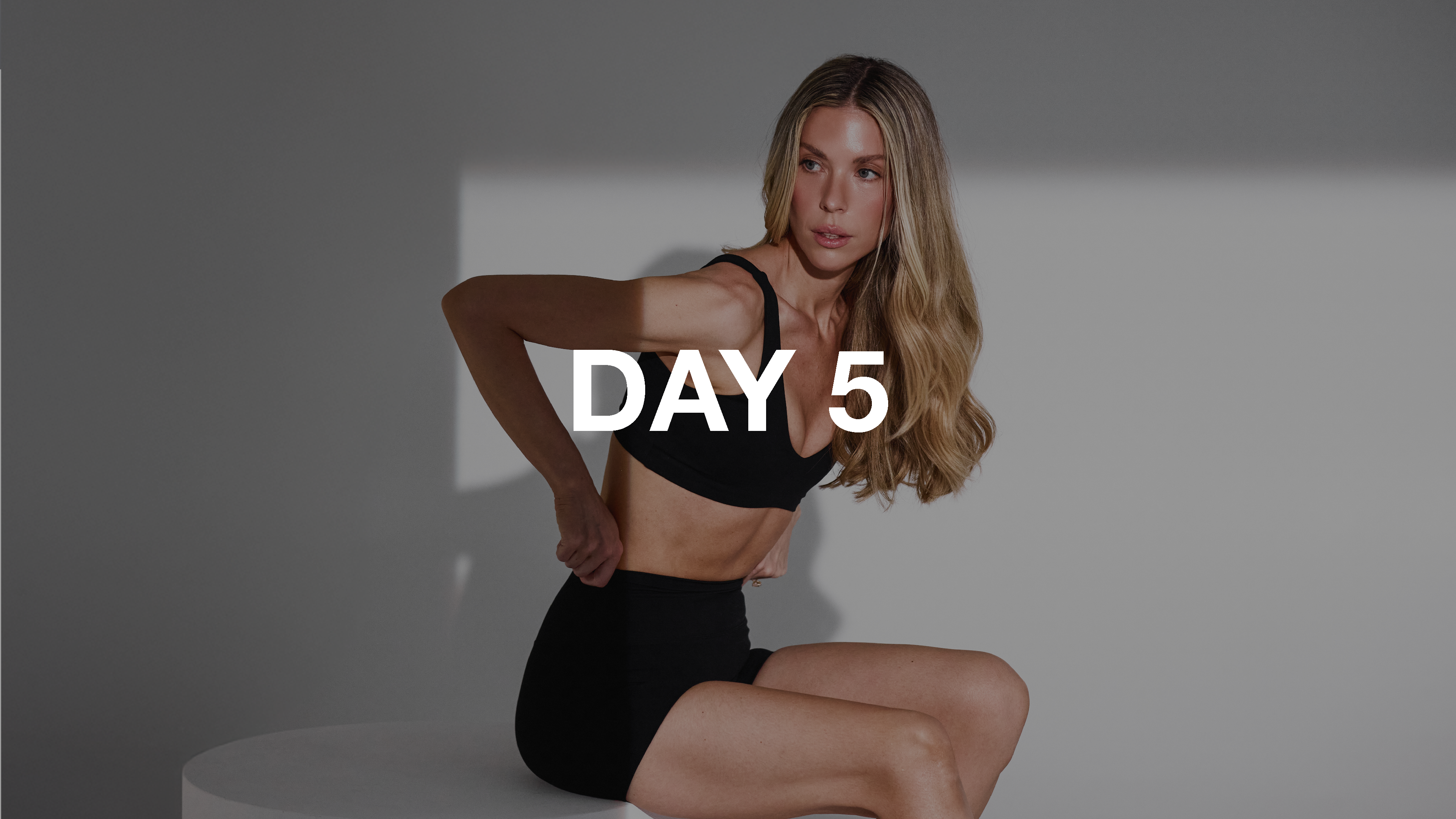 DAY 5 - 20 MIN ABS & ARMS CARDIO SCULPT