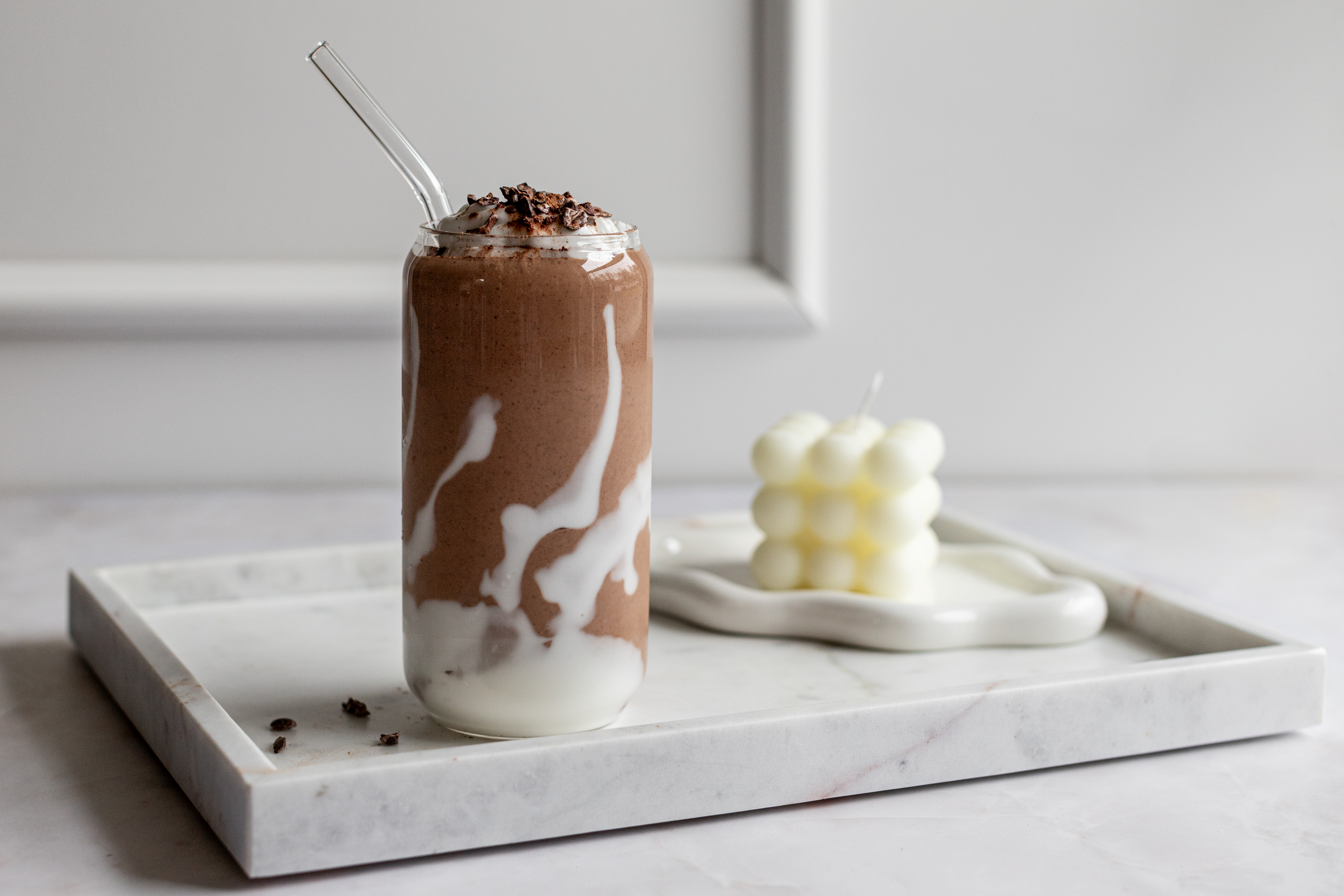 RECIPE - CACAO CHIP PROTEIN SMOOTHIE
