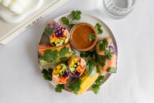 SUMMER ROLLS WITH ALMOND SATAY SAUCE