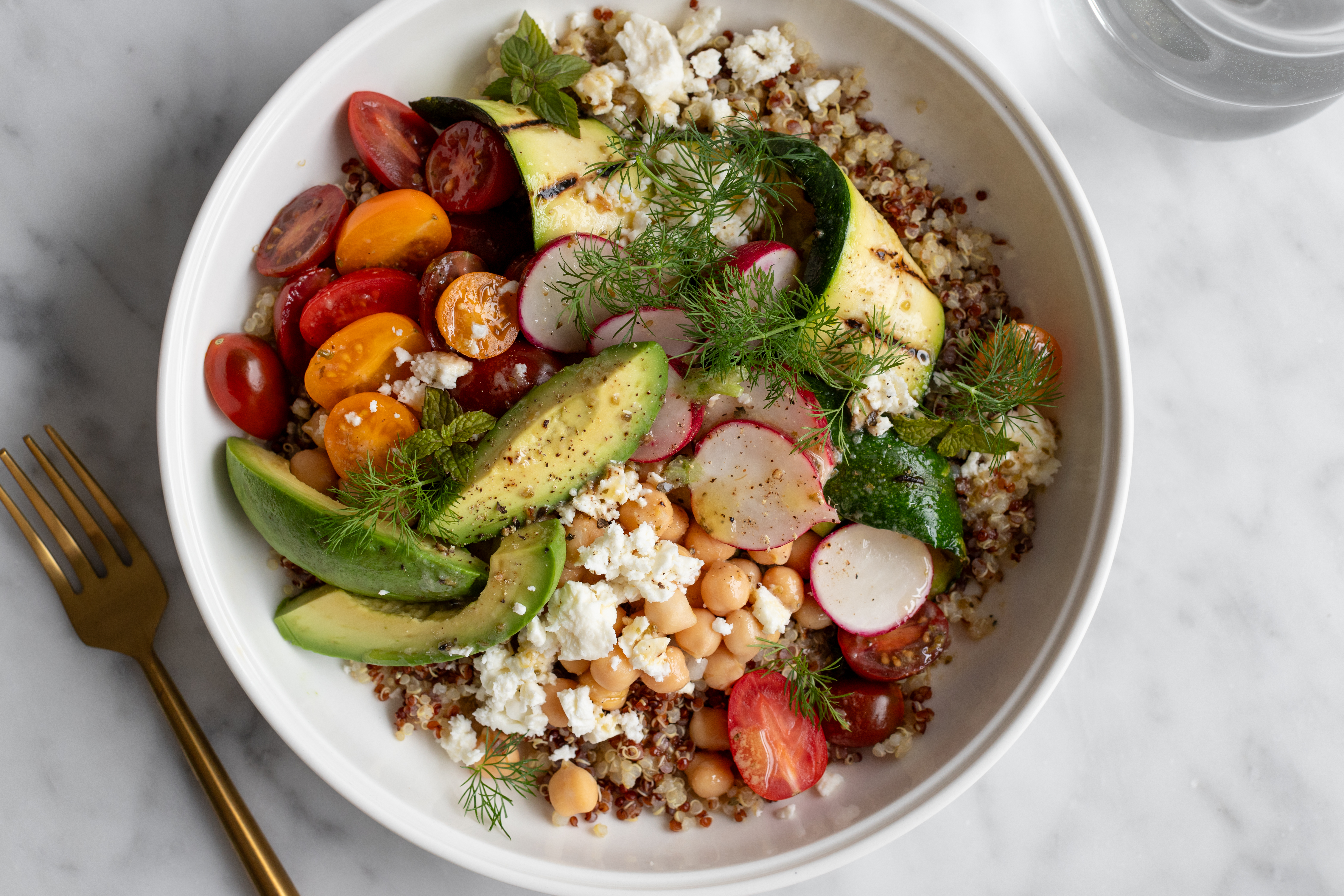RECIPE - LOADED GREEK QUINOA SALAD