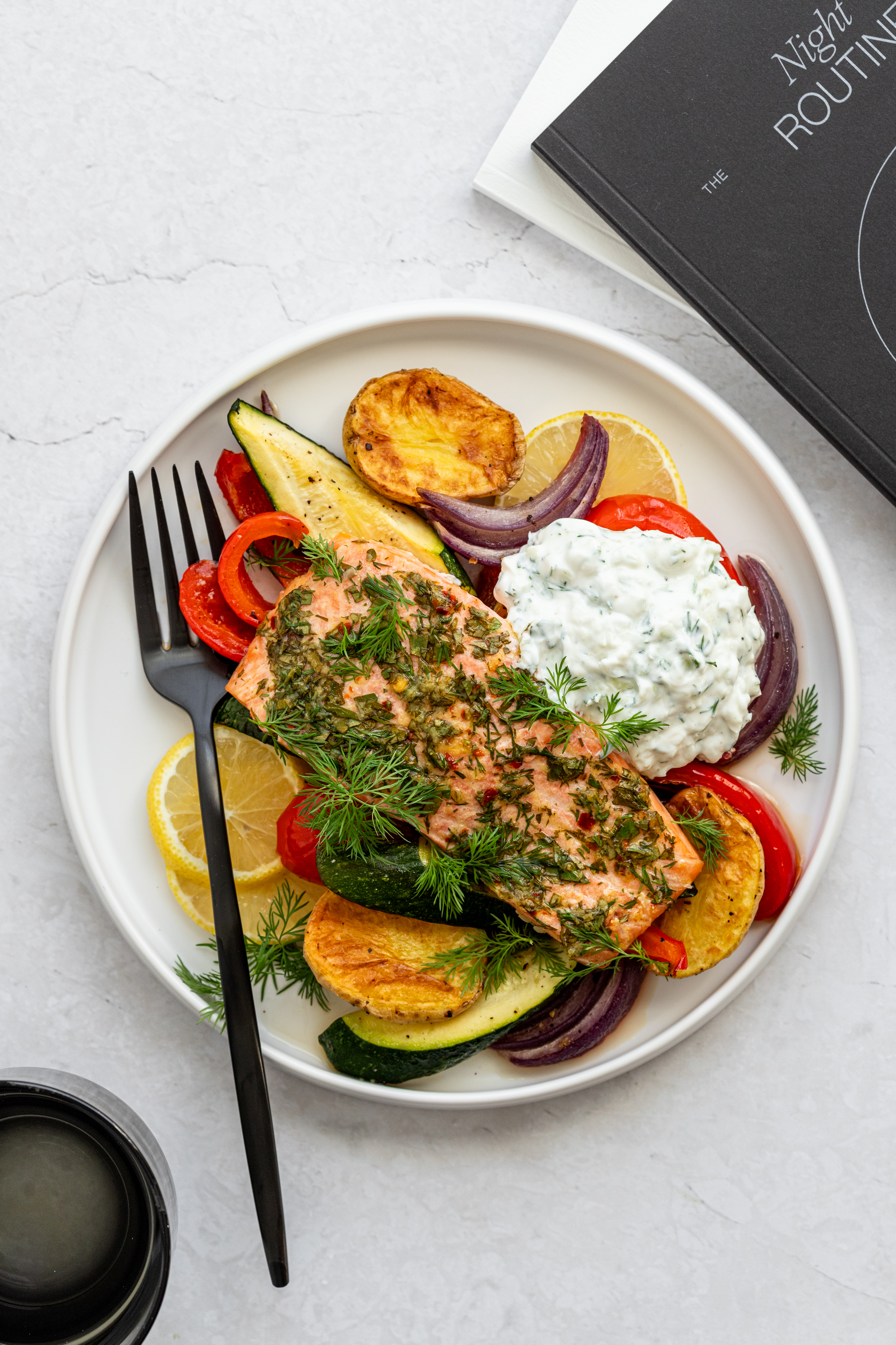 RECIPE - MEDITERRANEAN SALMON AND VEGETABLES 