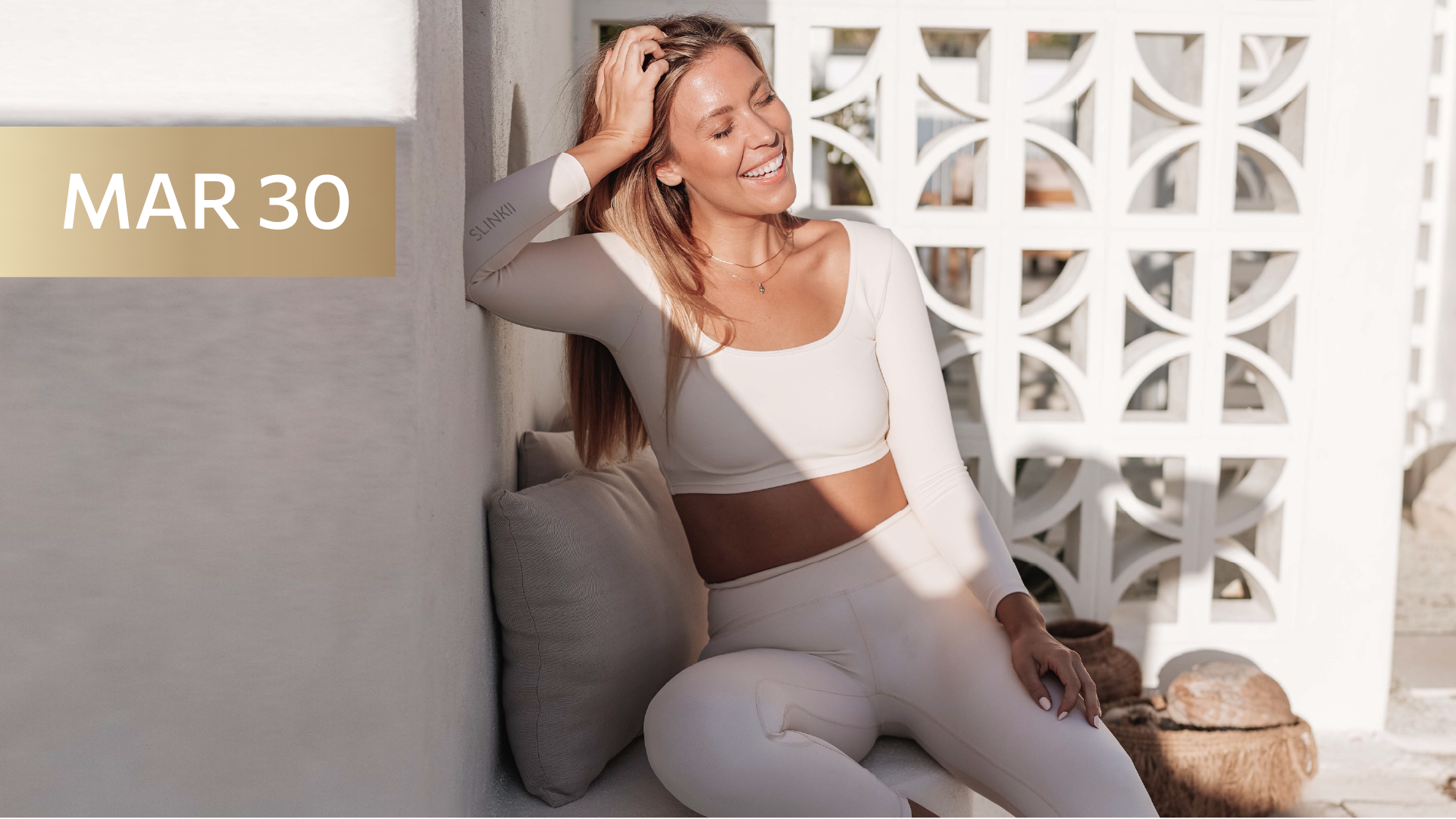 MARCH 30 - 35 MIN BARRE TONING CLASS (WEIGHTS OPTIONAL)