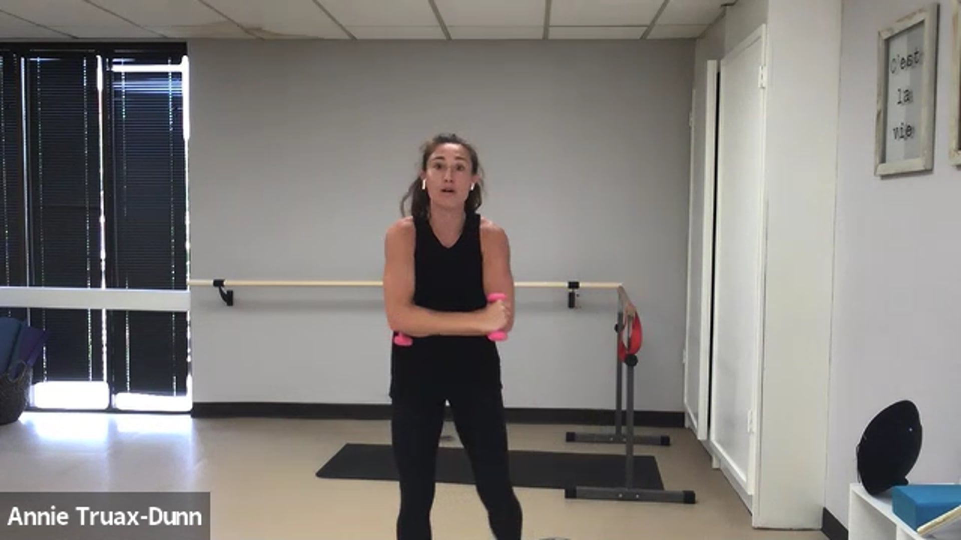 45-Min Barre with Annie 