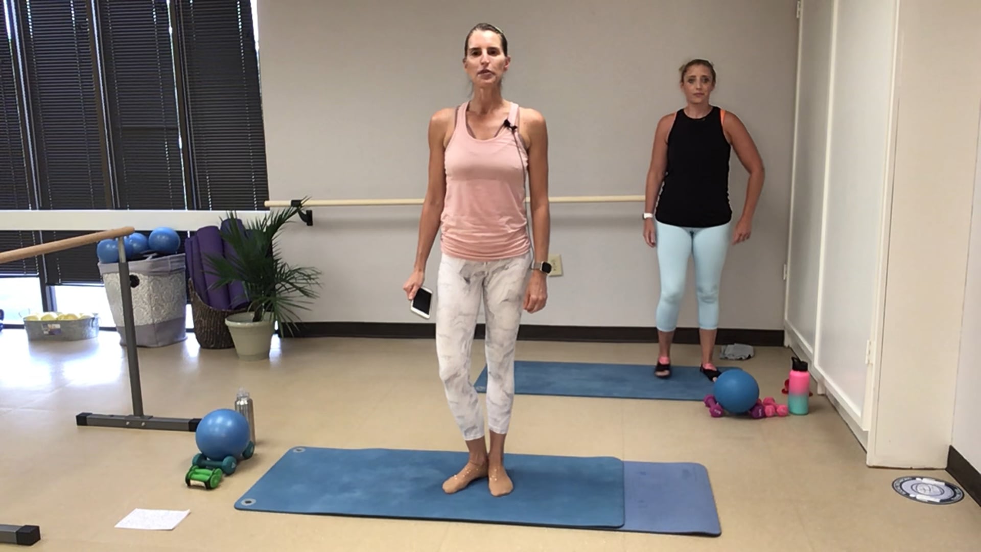 30-Min Arms + Abs with Chilton 