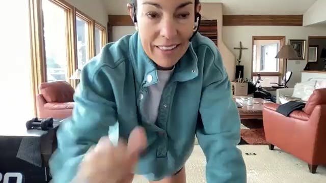 Mon Apr 25