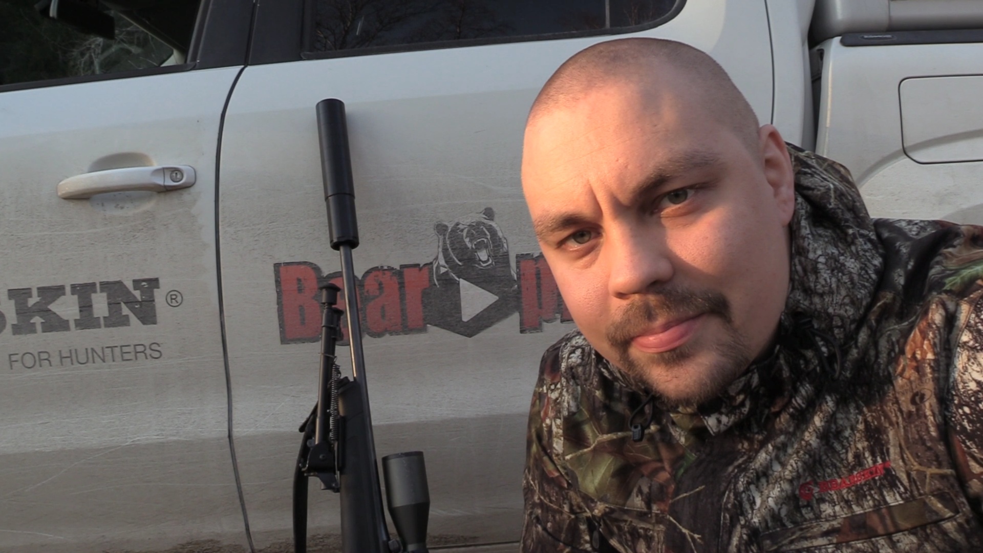 Vårt jägarliv : Mexican standoff