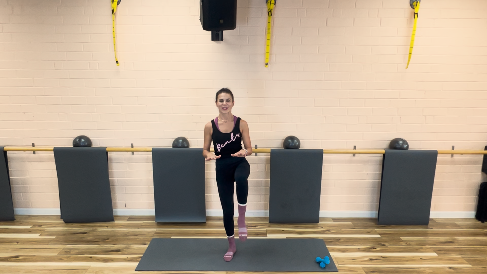 30 Minute Standing & Mat Work Full Body Barre Workout With Weights