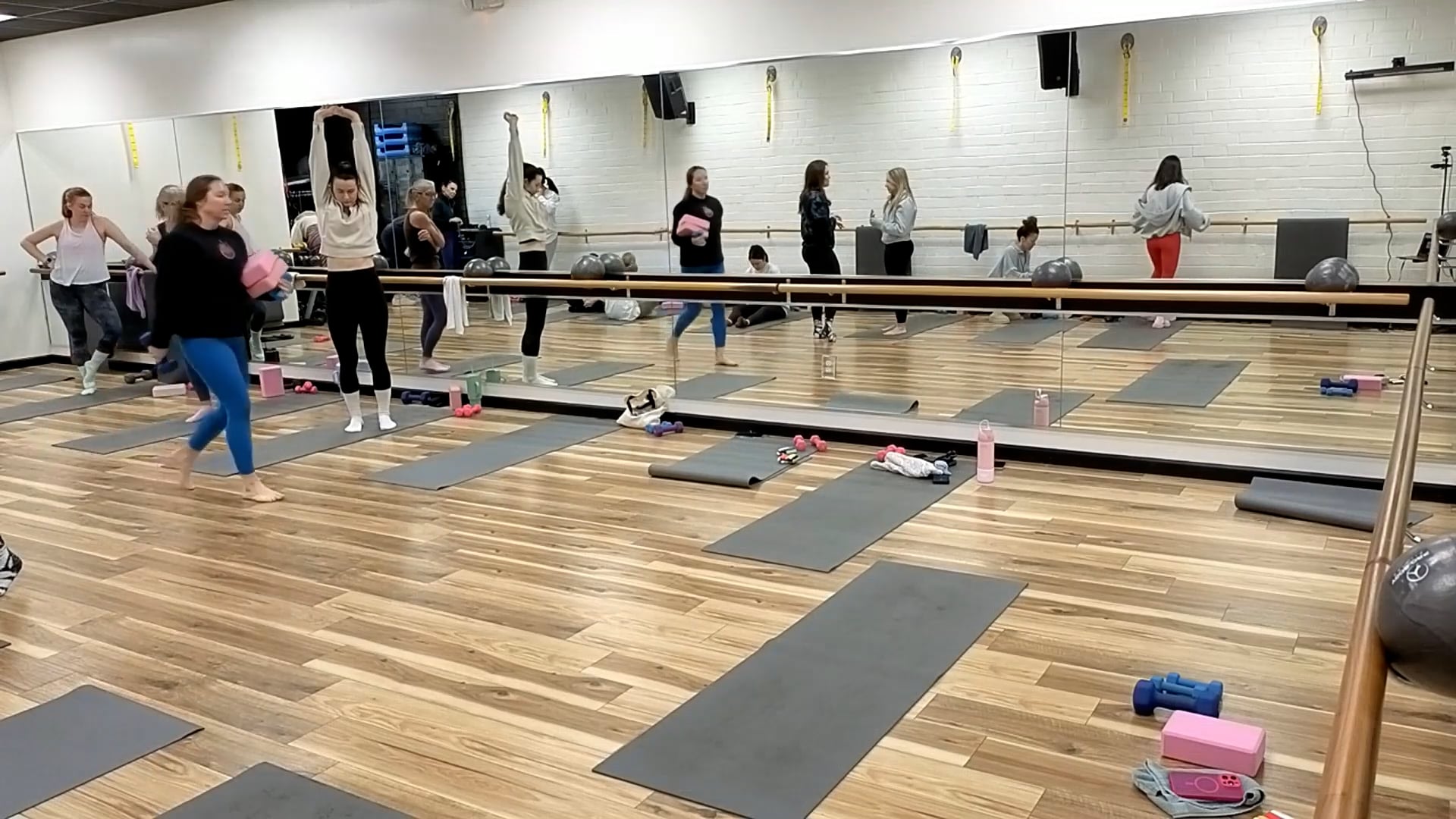 BEATS at Home: Barre Livestream 01/02 9AM