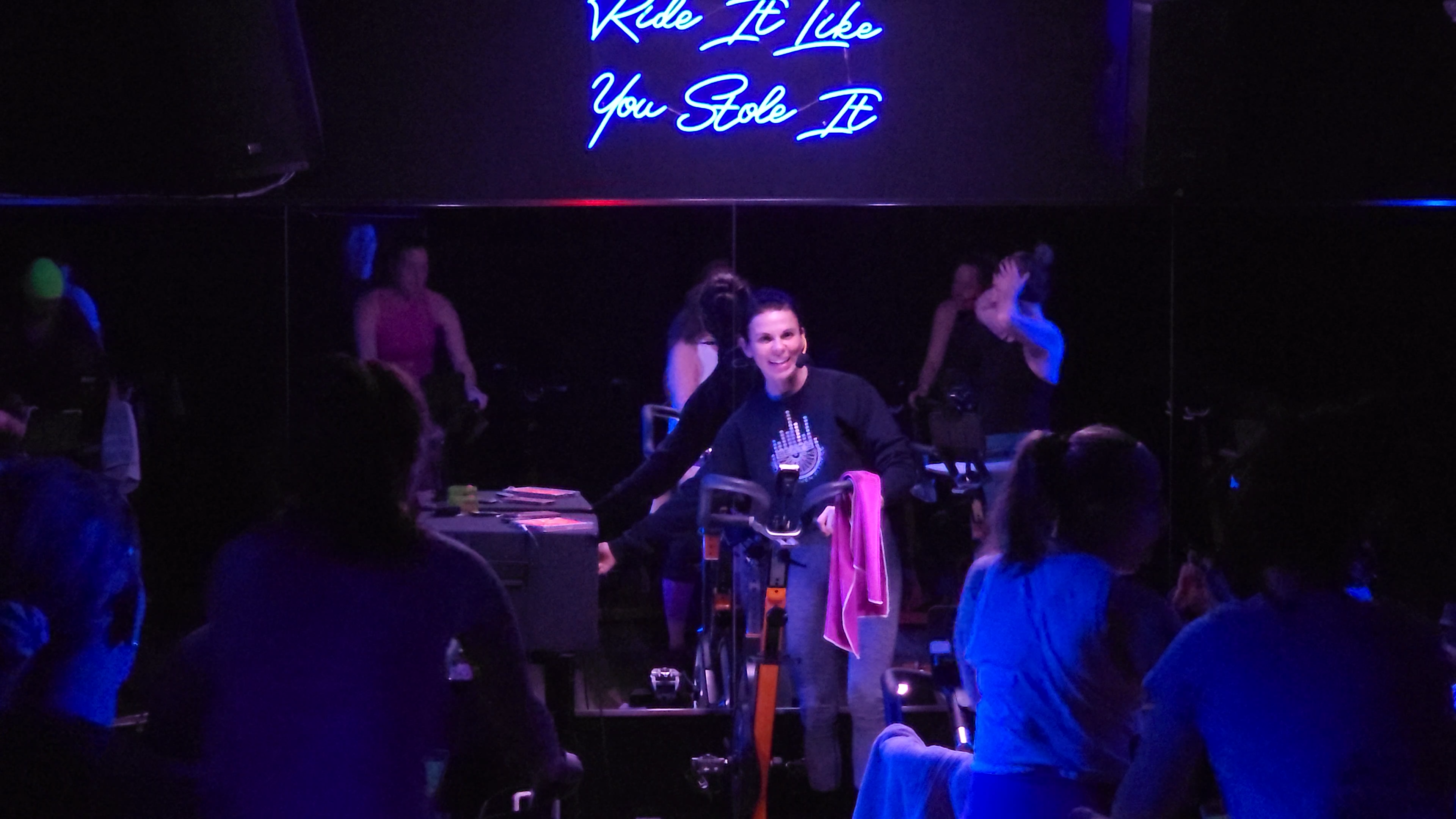 IN-STUDIO BIKE CLASS #93, Sprints & Heavy Climbs