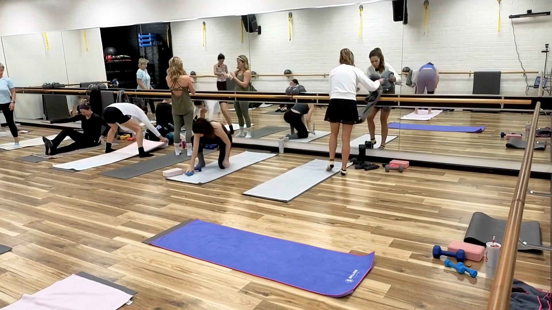 BEATS at Home: Barre Livestream 12/17 1015AM