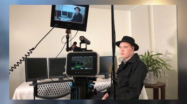 Behind the Scenes Photos of Episode 8