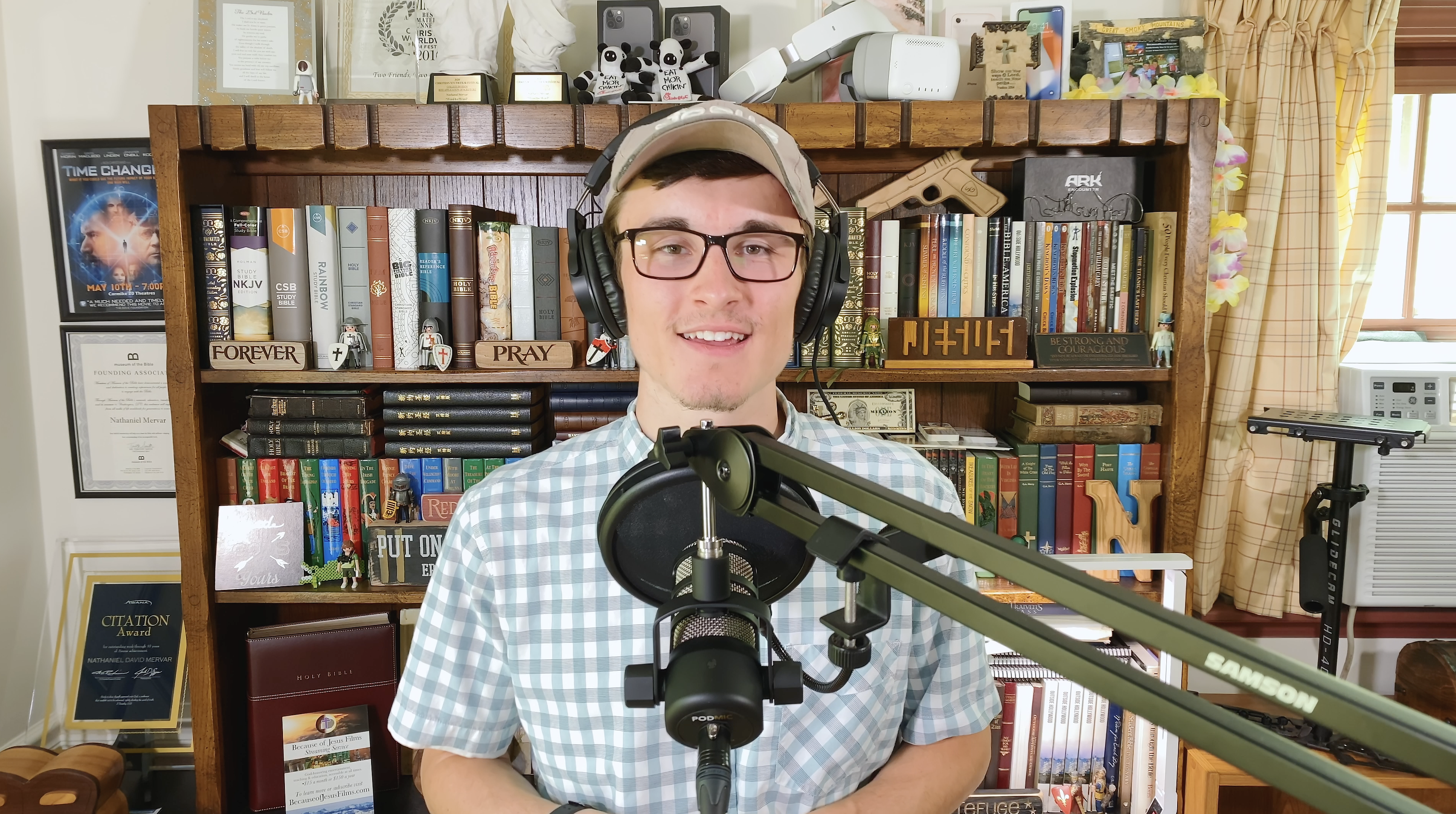 Digitally Expanding a Set (Advanced Editing: Episode 9)