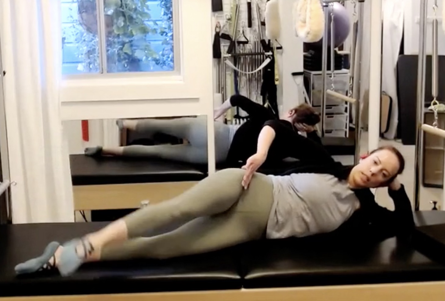 Side Lying 10 minute workout