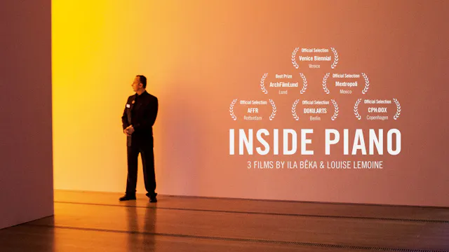 Inside Piano - The Submarine