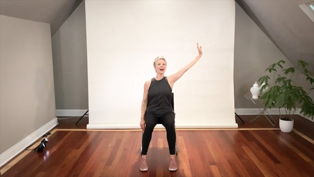 BeMoved® Stylized 60's | Seated Gentl...