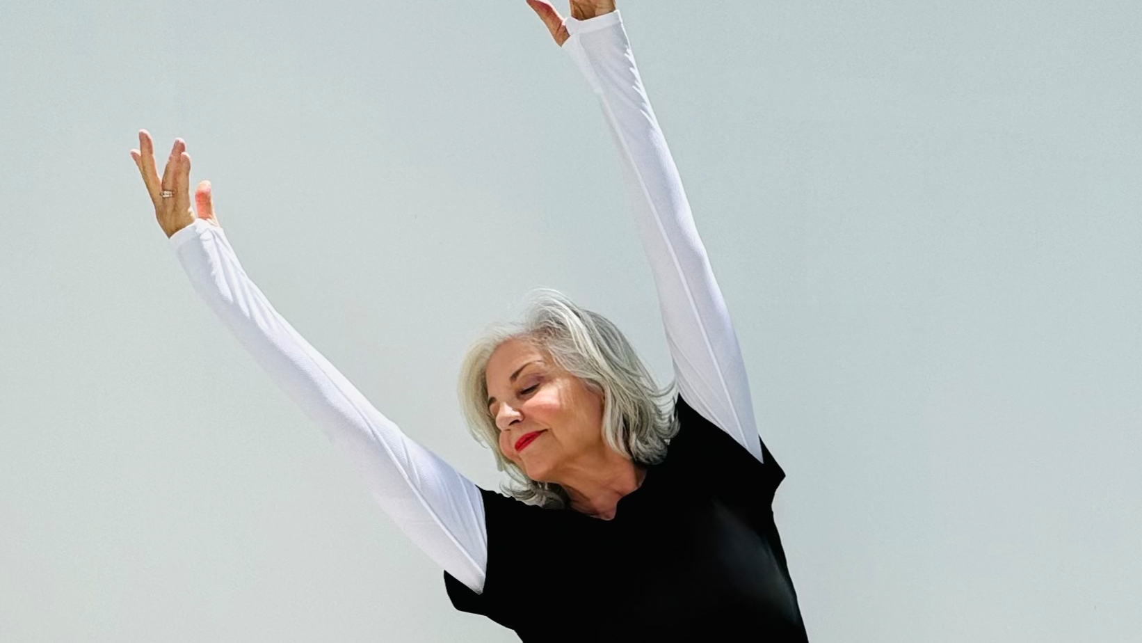 2. Arms Circle Back with Plie