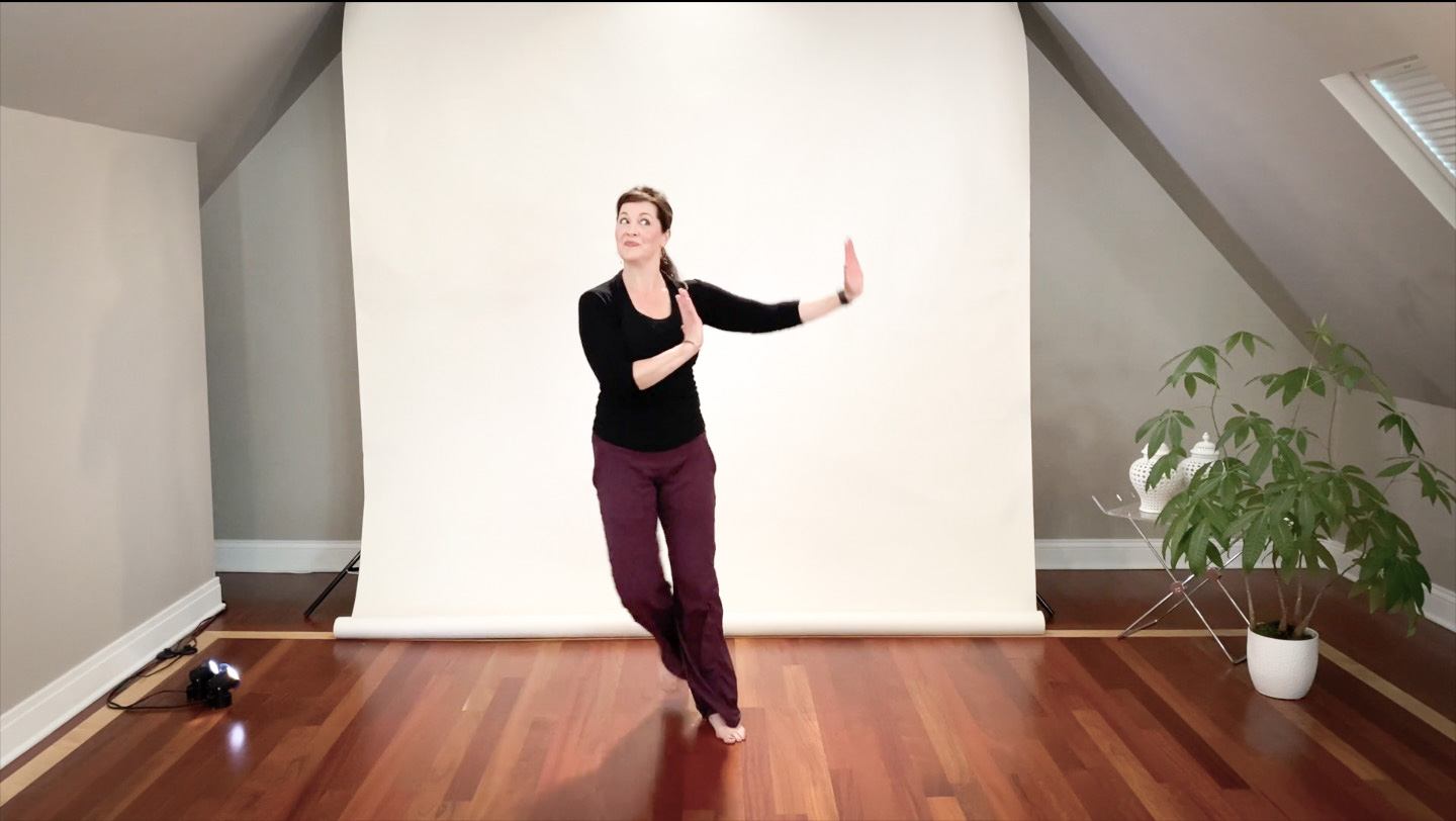 BeMoved® Wild, Cool, & Swingin | Level Three with Jennifer