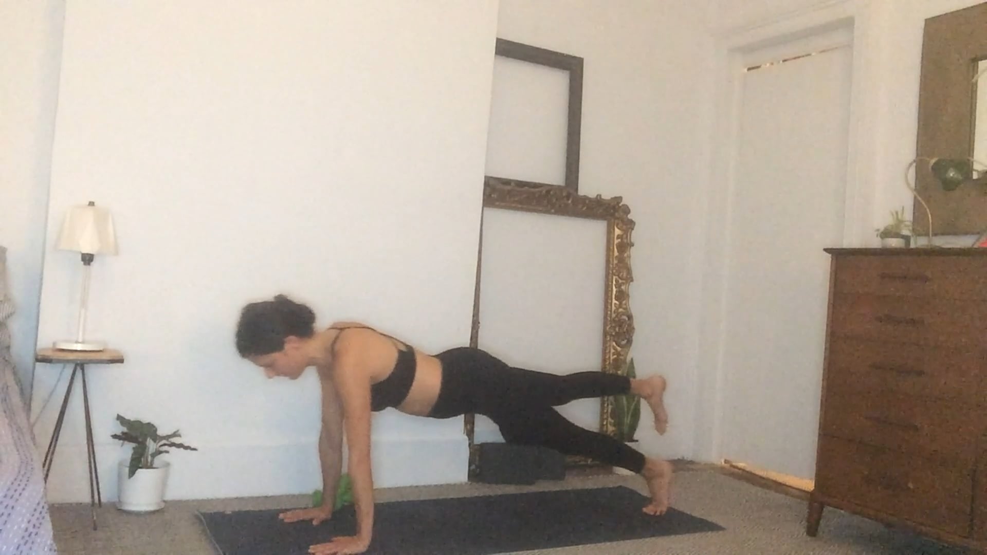 10 Minute Legs and Glutes