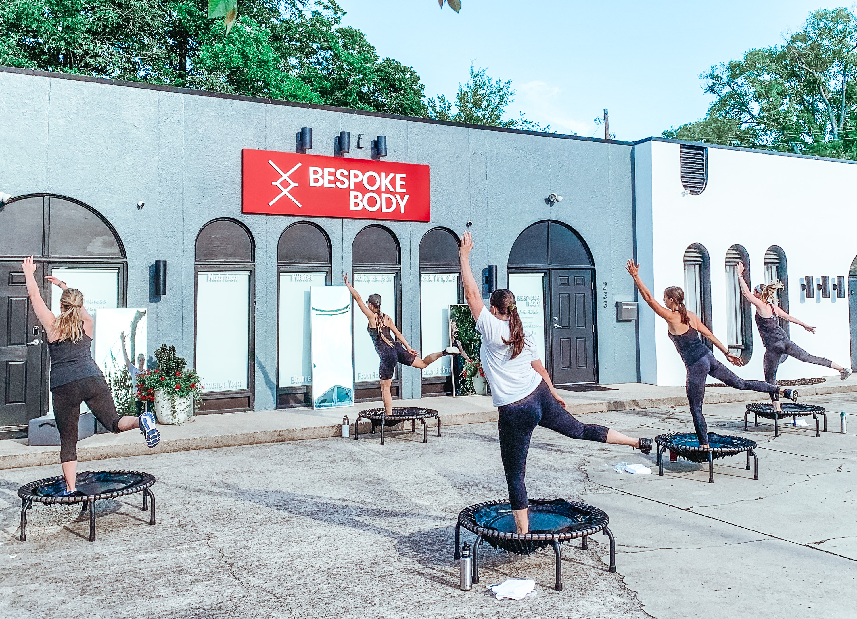 Outdoor Cardio Bounce with ABS/ 27 min