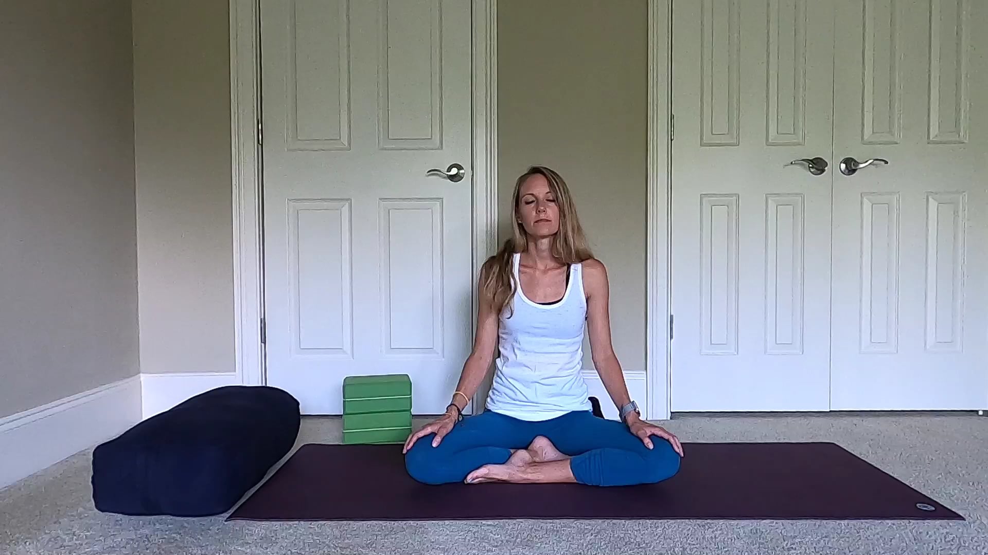 Yin Yoga - Hips