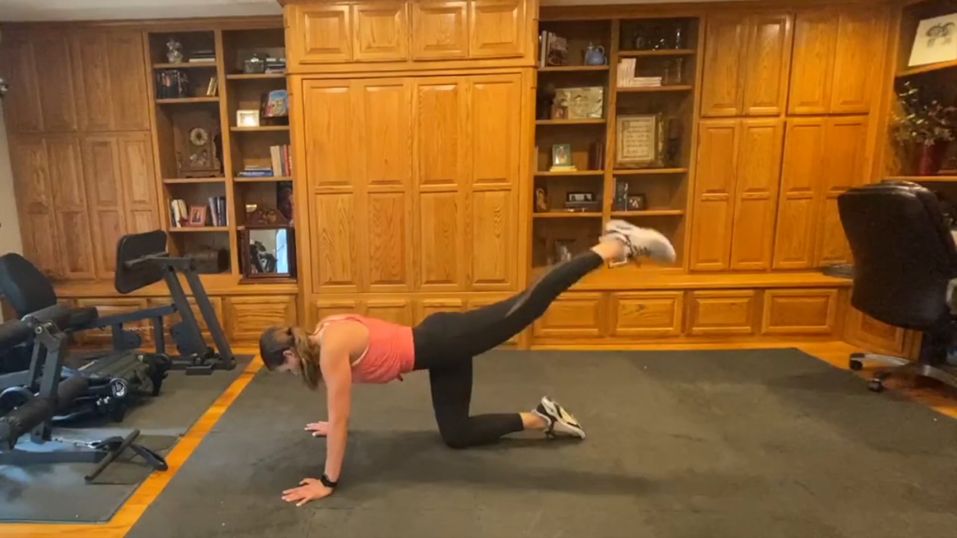 BEYONDatHome_Ab&Booty